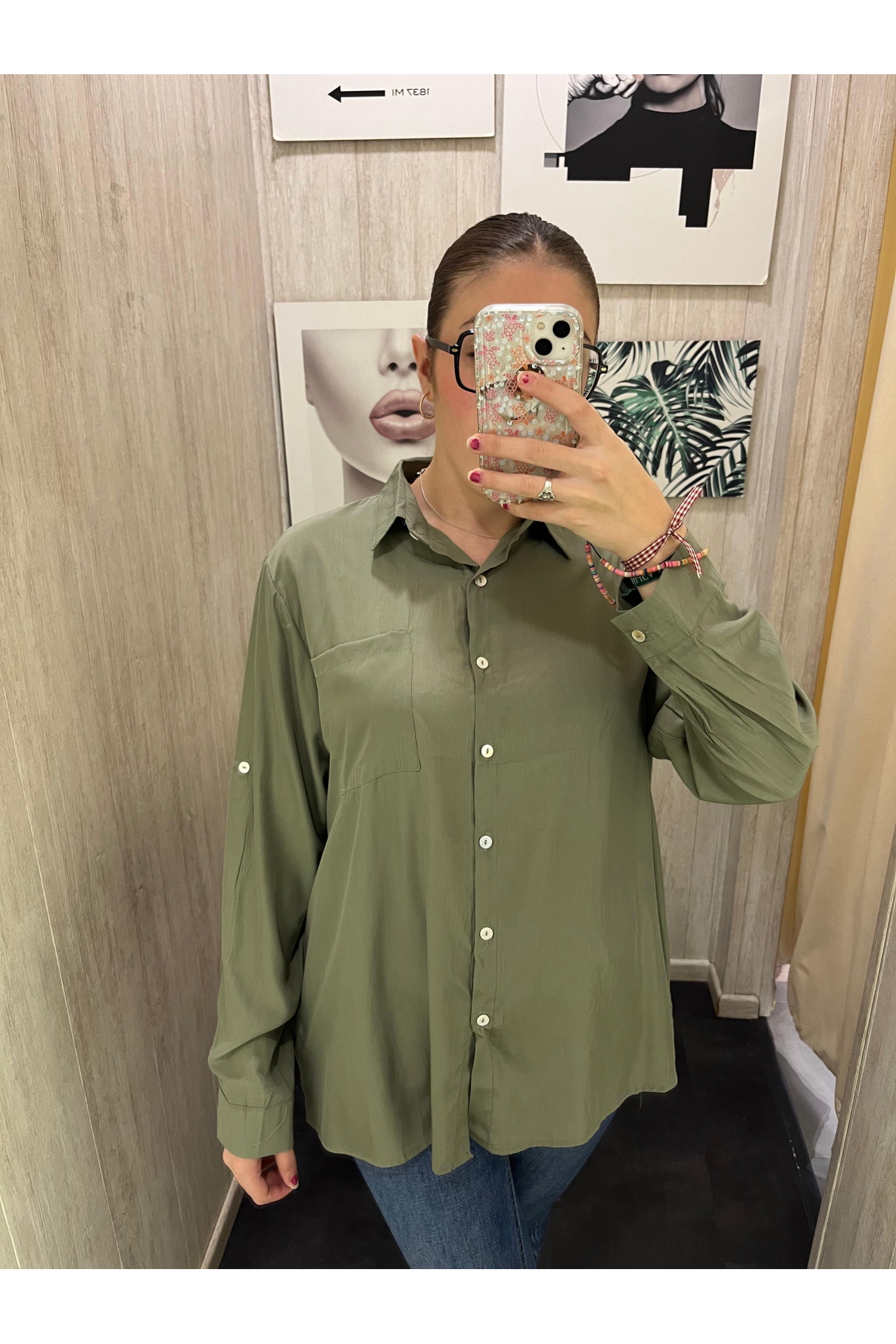 CAMISA BÁSICA OVERSIZE